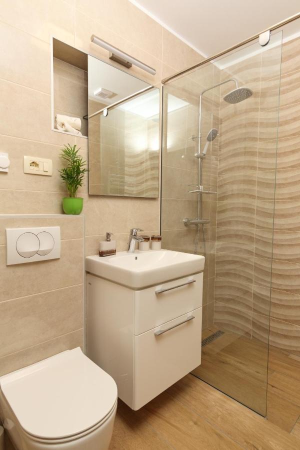 Apartmani Ravan Cernik  外观 照片